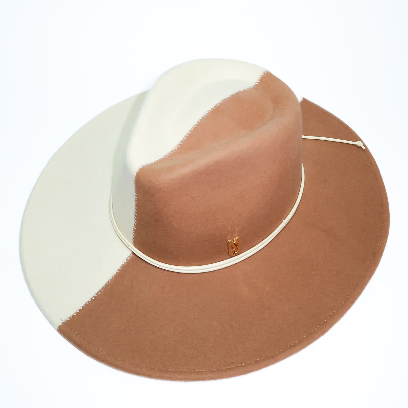 The Contrast Fedora/ camel